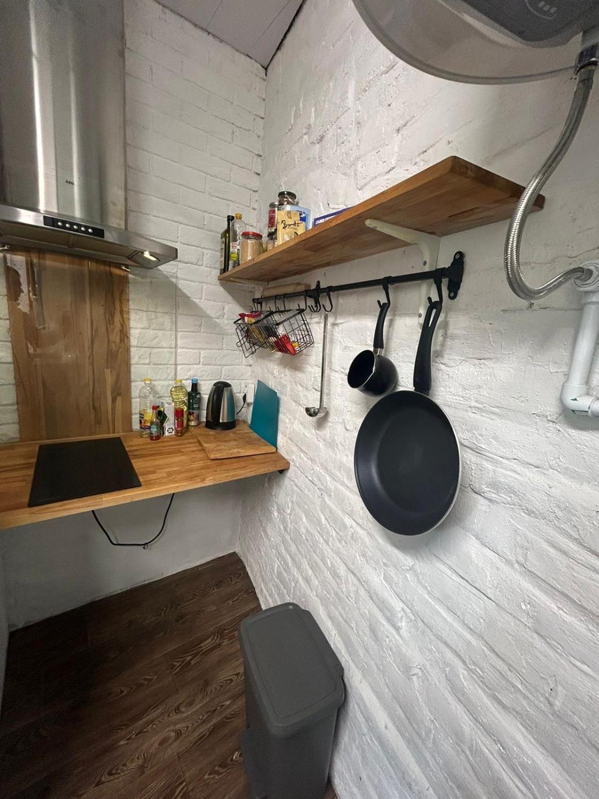Private Apartament With Shared Bathroom Belgrad Exterior foto